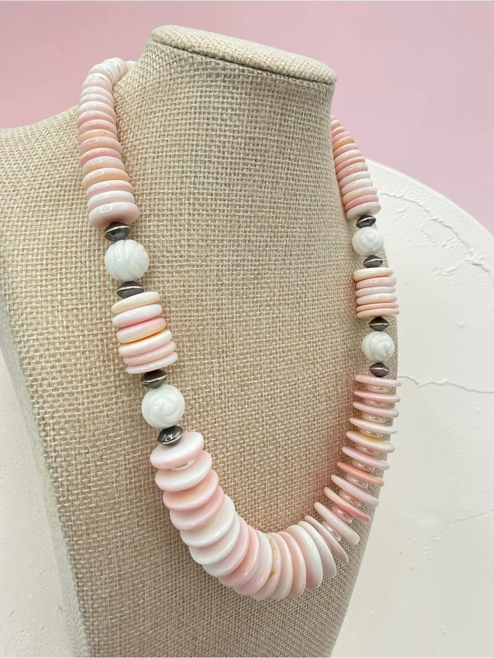 Artisan Queen Conch Shell Carved Coral MOP Sterling Silver Necklace 18” 116g 925